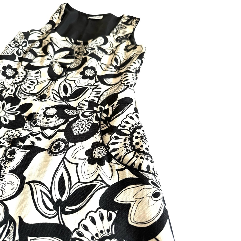 Park Bravo Black & Ivory Floral Sleeveless Dress - Picture 11 of 11